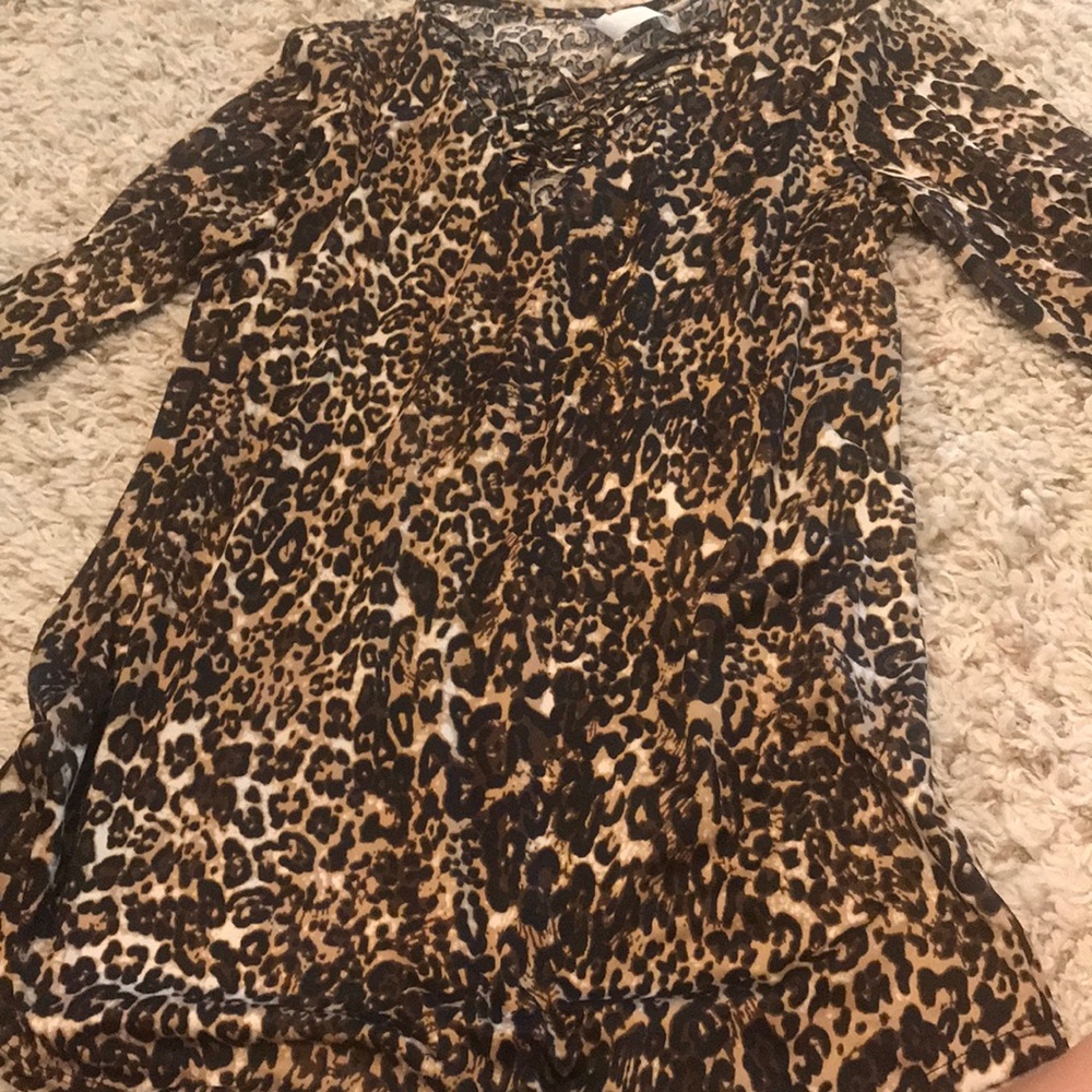 Long sleeve leopard blouse